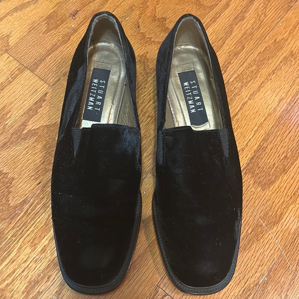 Stuart Weitzman heeled velvet loafer size 7.5